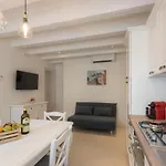 Modern Two Bedroom Flat Close To Center Osimo